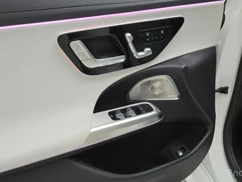 2025 Mercedes-Benz E-Класс с пробегом 3 839 км