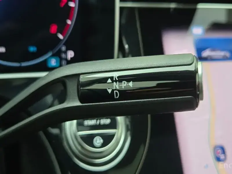 2025 Mercedes-Benz E-Класс с пробегом 3 839 км