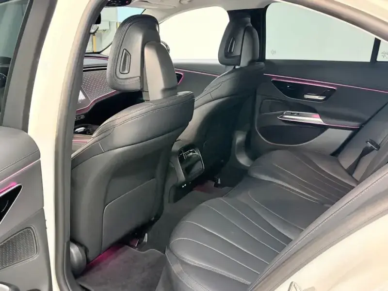 2024 Mercedes-Benz E-Класс с пробегом 20 070 км
