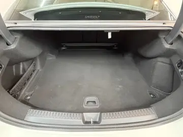 2024 Mercedes-Benz E-Класс с пробегом 20 070 км