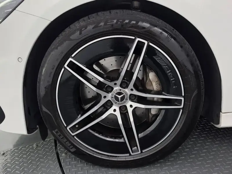 2024 Mercedes-Benz E-Класс с пробегом 47 842 км