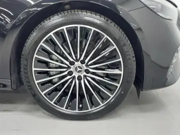 2025 Mercedes-Benz E-Класс с пробегом 8 665 км