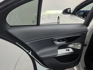 2024 Mercedes-Benz E-Класс с пробегом 47 842 км