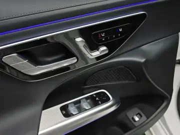 2025 Mercedes-Benz E-Класс с пробегом 4 447 км