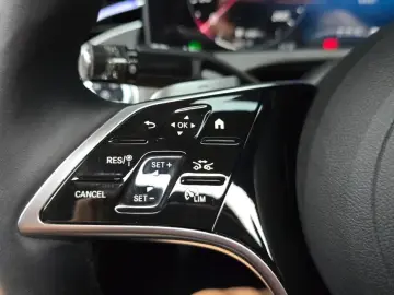2025 Mercedes-Benz E-Класс с пробегом 4 447 км