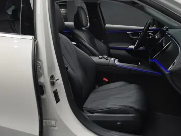 2025 Mercedes-Benz E-Класс с пробегом 4 447 км