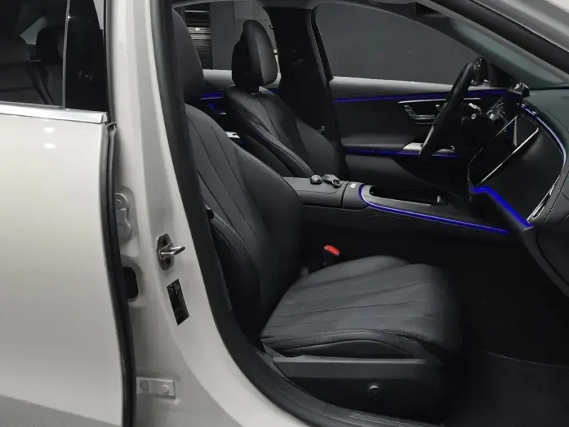 2025 Mercedes-Benz E-Класс с пробегом 4 447 км