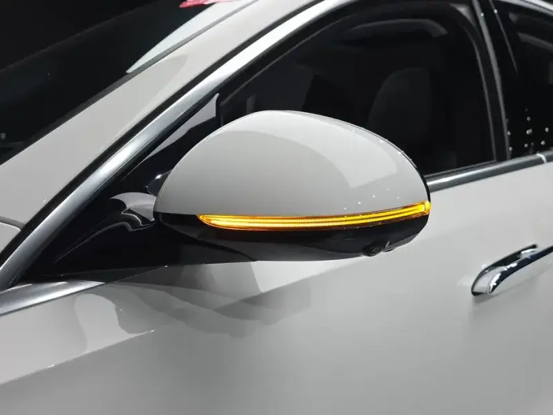 2025 Mercedes-Benz E-Класс с пробегом 4 447 км