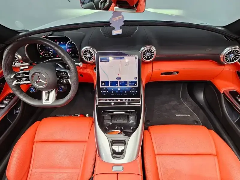 2025 Mercedes-Benz SL-Класс AMG с пробегом 8 588 км