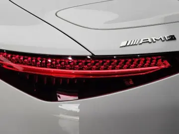2025 Mercedes-Benz SL-Класс AMG с пробегом 8 588 км