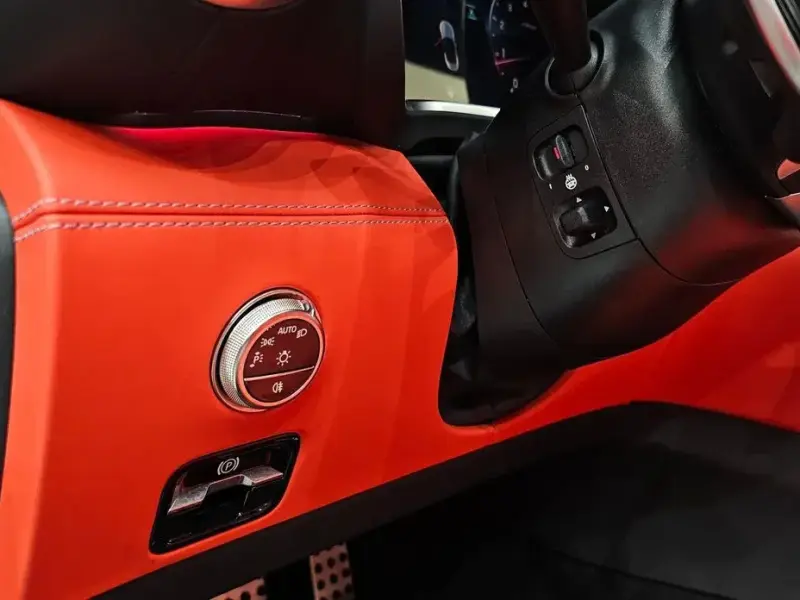 2025 Mercedes-Benz SL-Класс AMG с пробегом 8 588 км