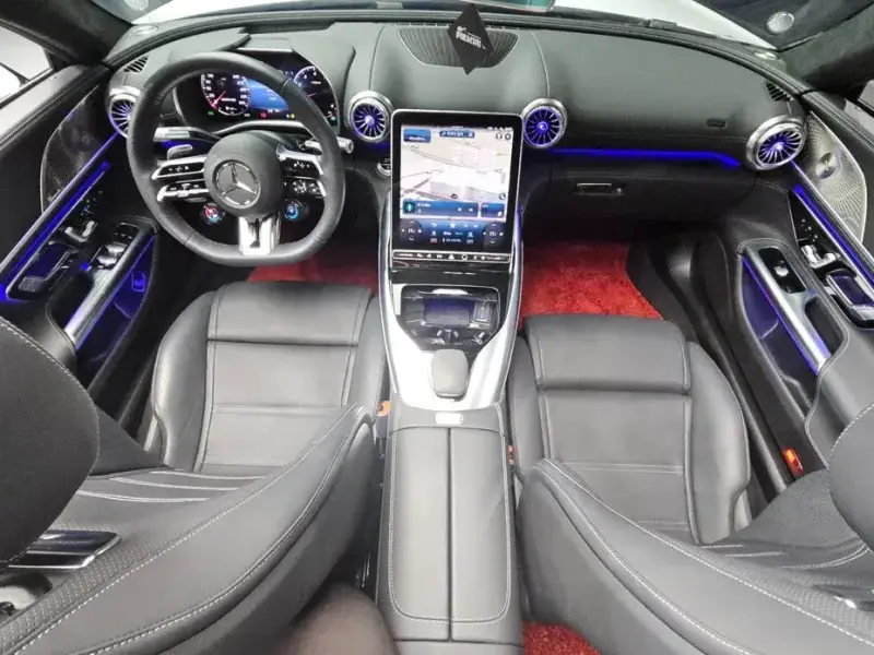 2023 Mercedes-Benz SL-Класс AMG с пробегом 8 567 км