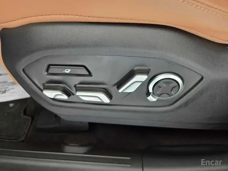2024 Hyundai Santa Fe с пробегом 15 561 км