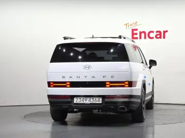 2023 Hyundai Santa Fe с пробегом 42 770 км
