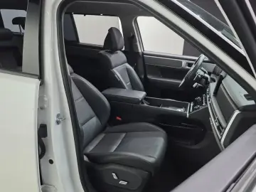 2023 Hyundai Santa Fe с пробегом 42 770 км