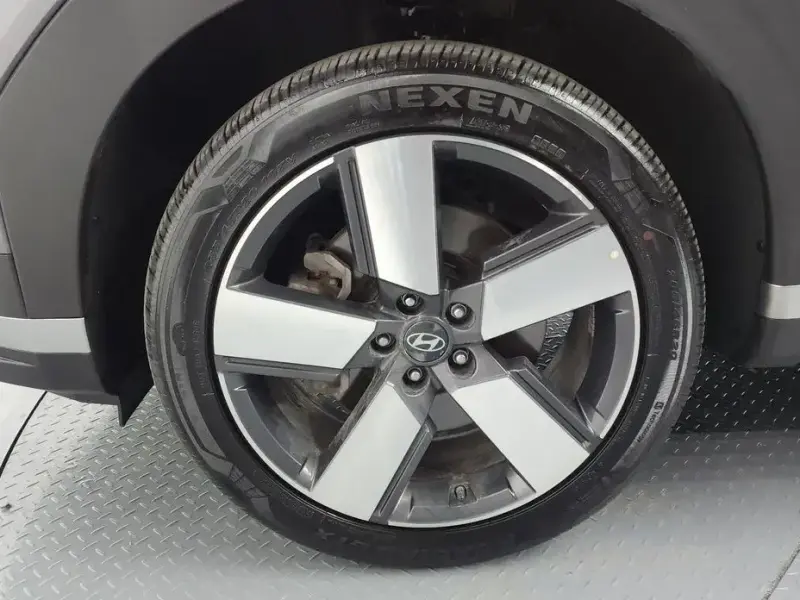 2024 Hyundai Santa Fe с пробегом 11 926 км