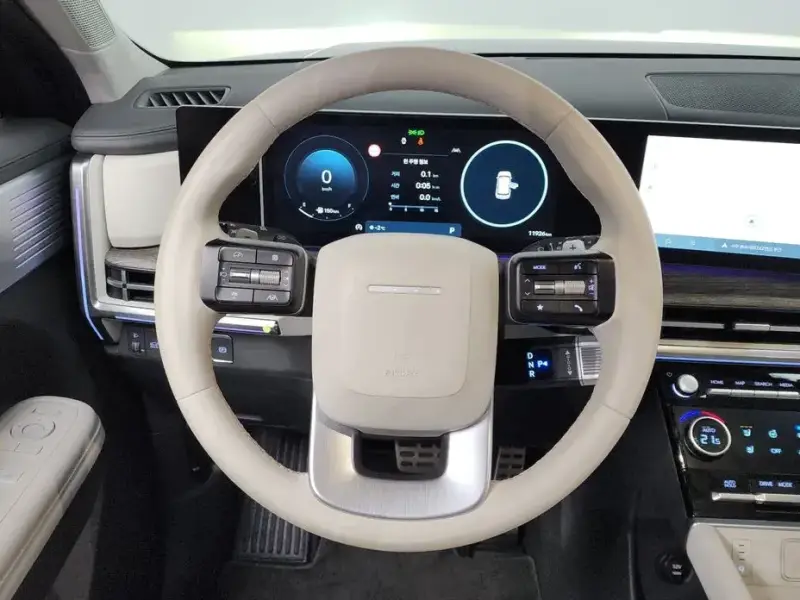 2024 Hyundai Santa Fe с пробегом 11 926 км