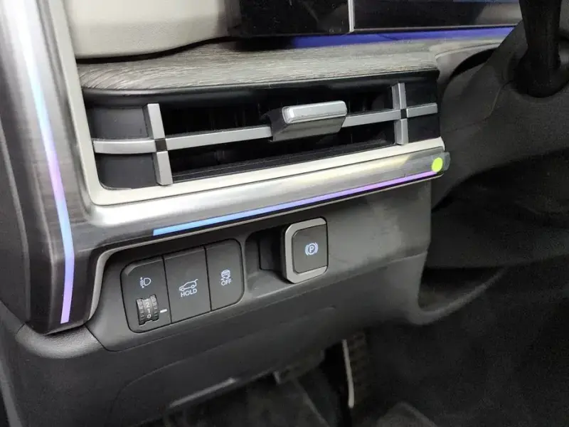 2024 Hyundai Santa Fe с пробегом 11 926 км
