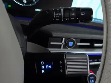 2024 Hyundai Santa Fe с пробегом 68 982 км