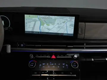 2024 Hyundai Santa Fe с пробегом 68 982 км