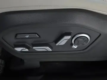2024 Hyundai Santa Fe с пробегом 68 982 км