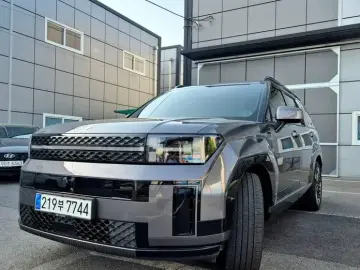 2023 Hyundai Santa Fe с пробегом 36 000 км