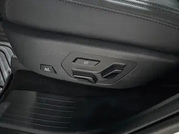 2025 Hyundai Santa Fe с пробегом 9 030 км