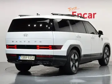2024 Hyundai Santa Fe с пробегом 30 805 км
