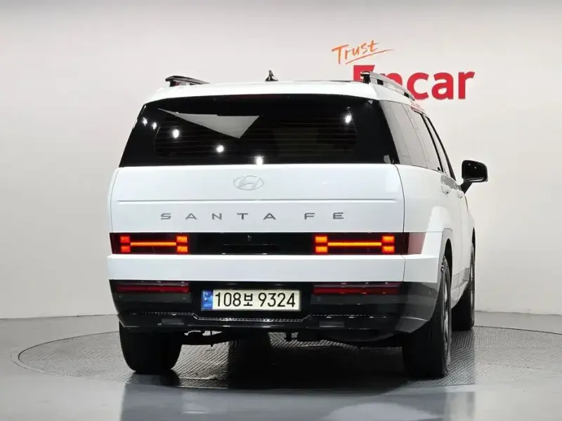 2024 Hyundai Santa Fe с пробегом 30 805 км