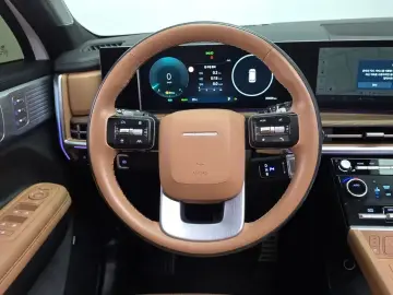 2024 Hyundai Santa Fe с пробегом 30 805 км