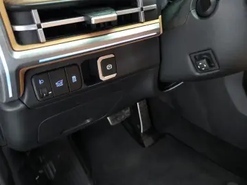 2024 Hyundai Santa Fe с пробегом 30 805 км