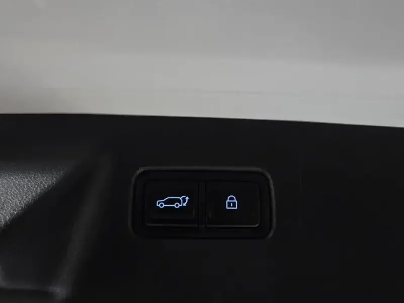 2024 Hyundai Santa Fe с пробегом 30 805 км