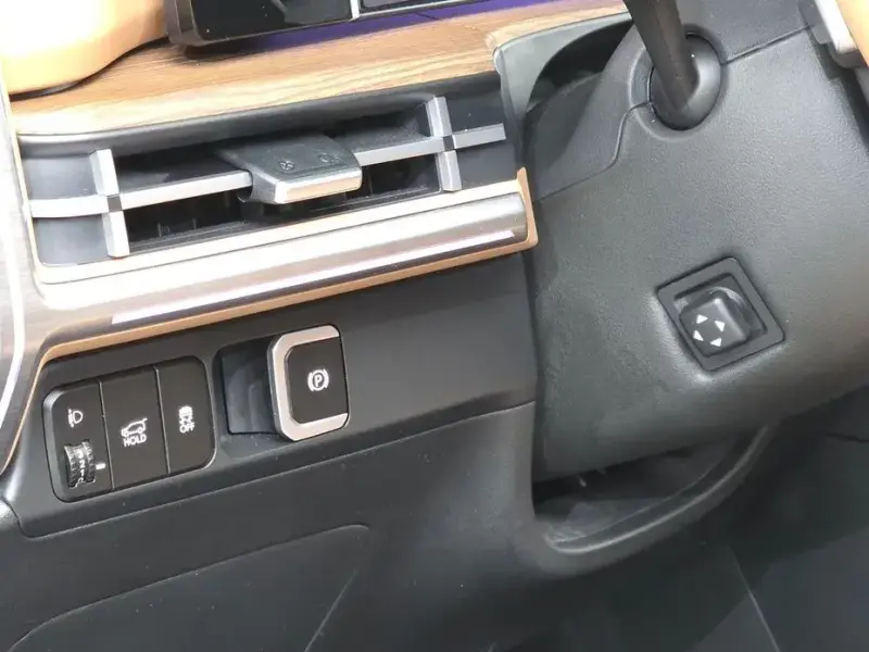 2025 Hyundai Santa Fe с пробегом 9 581 км