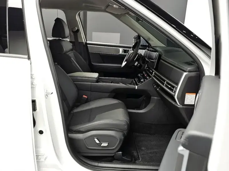 2023 Hyundai Santa Fe с пробегом 30 313 км