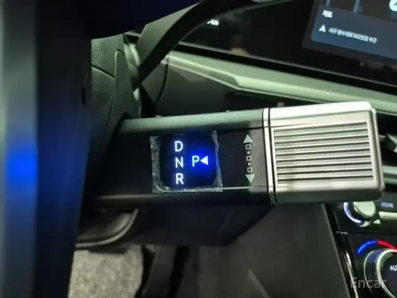 2024 Hyundai Santa Fe с пробегом 13 286 км
