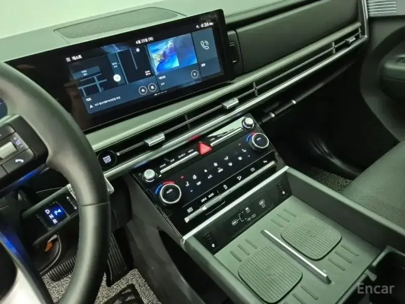 2024 Hyundai Santa Fe с пробегом 13 286 км