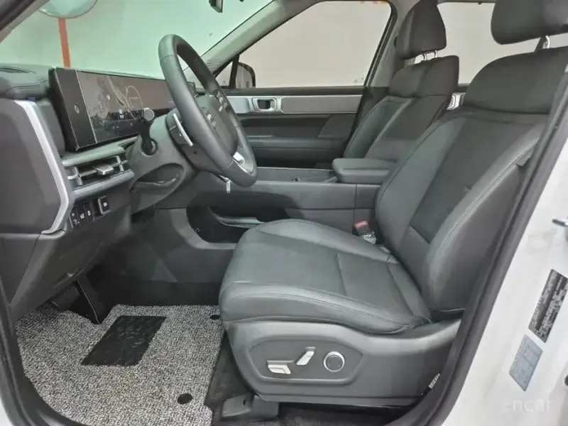 2024 Hyundai Santa Fe с пробегом 13 286 км