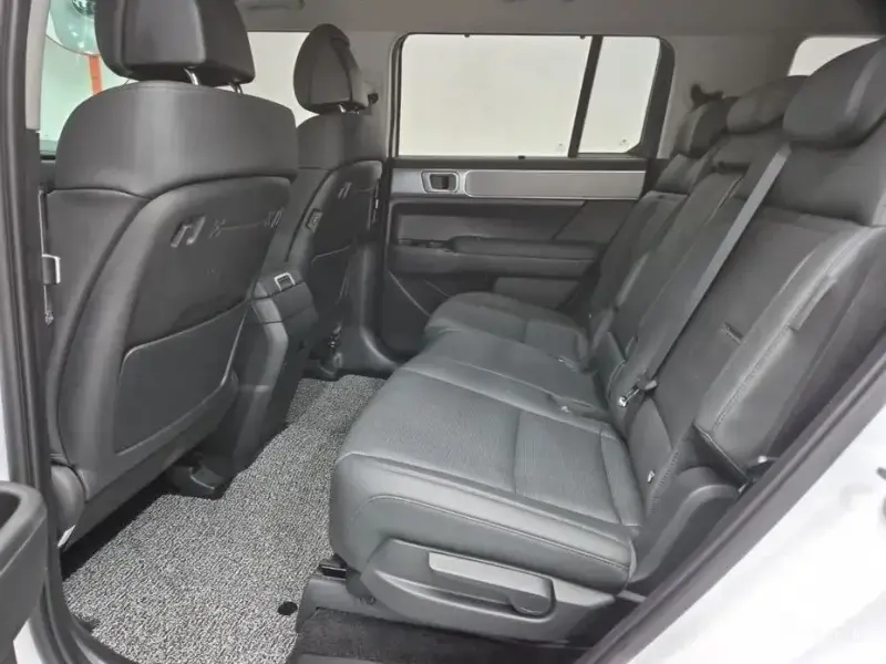 2024 Hyundai Santa Fe с пробегом 13 286 км