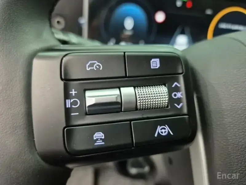 2024 Hyundai Santa Fe с пробегом 13 286 км