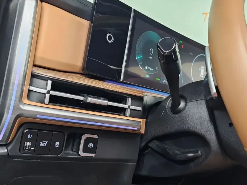 2024 Hyundai Santa Fe с пробегом 31 844 км