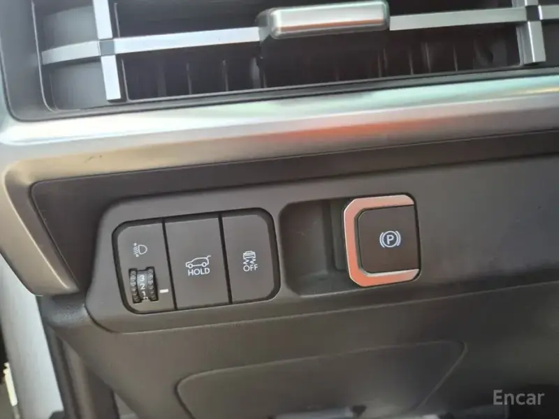 2023 Hyundai Santa Fe с пробегом 38 164 км