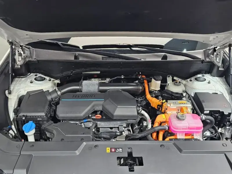 2023 Hyundai Santa Fe с пробегом 33 618 км