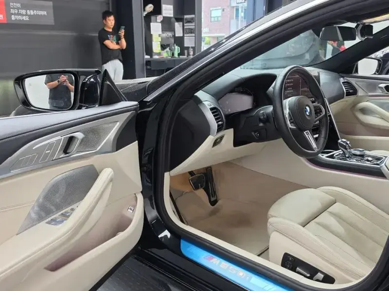 2022 BMW 8 серии с пробегом 51 173 км