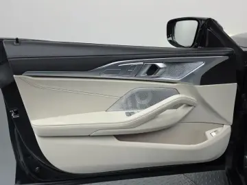 2022 BMW 8 серии с пробегом 51 173 км