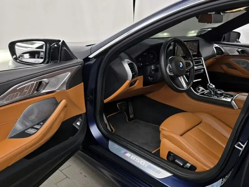 2022 BMW 8 серии с пробегом 18 963 км
