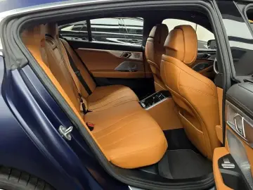 2022 BMW 8 серии с пробегом 18 963 км