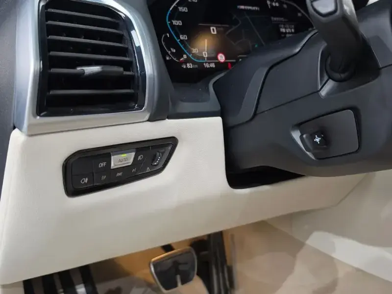 2022 BMW 8 серии с пробегом 51 173 км