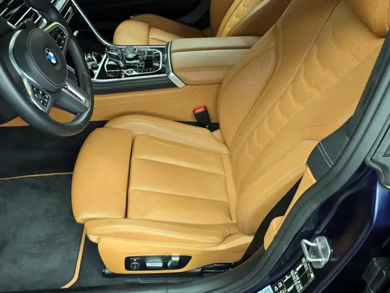 2022 BMW 8 серии с пробегом 18 963 км