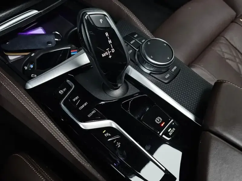 2022 BMW 6 серии с пробегом 107 213 км