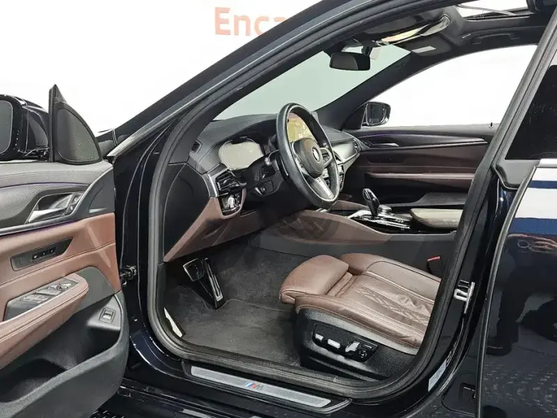2022 BMW 6 серии с пробегом 107 213 км